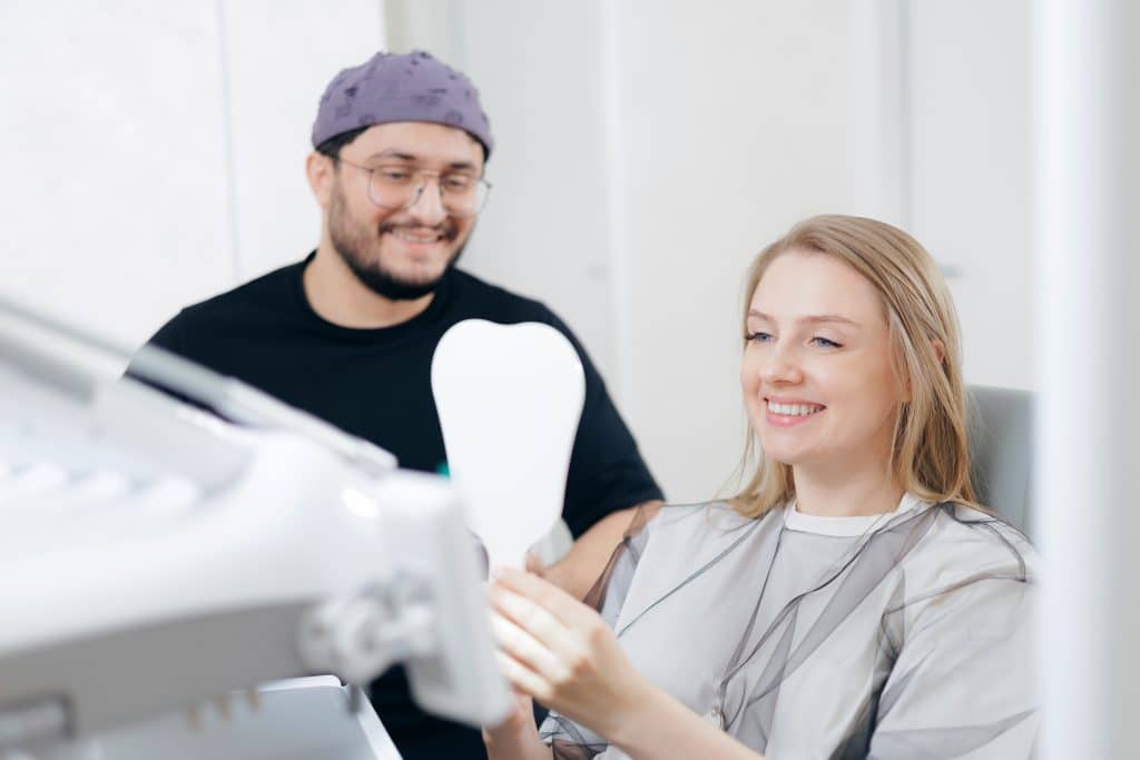 Minimally Invasive Gum Grafting: Modern Solutions for Receding Gums